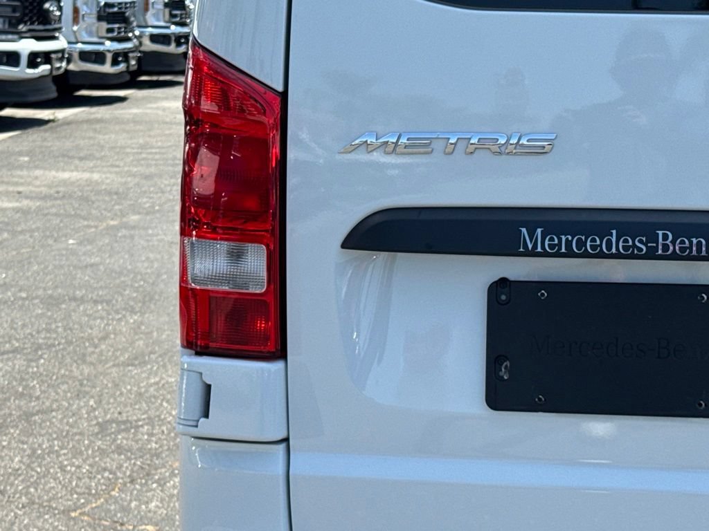 Used 2023 Mercedes-Benz Metris Passenger image 17