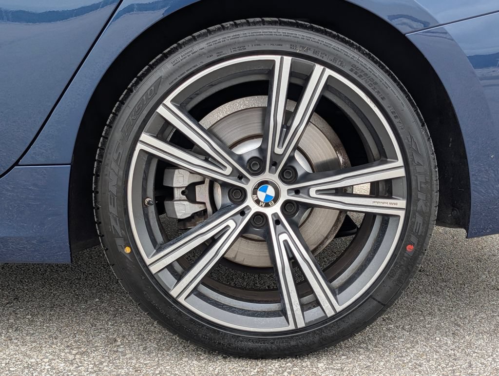 Used 2023 BMW 330i Sedan w/ Driving Assistance Package RWD image 26