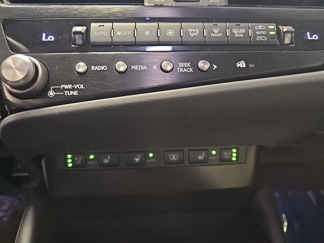 Used 2024 Lexus ES 350 Ultra Luxury w/ Accessory Package (Z2) FWD image 25