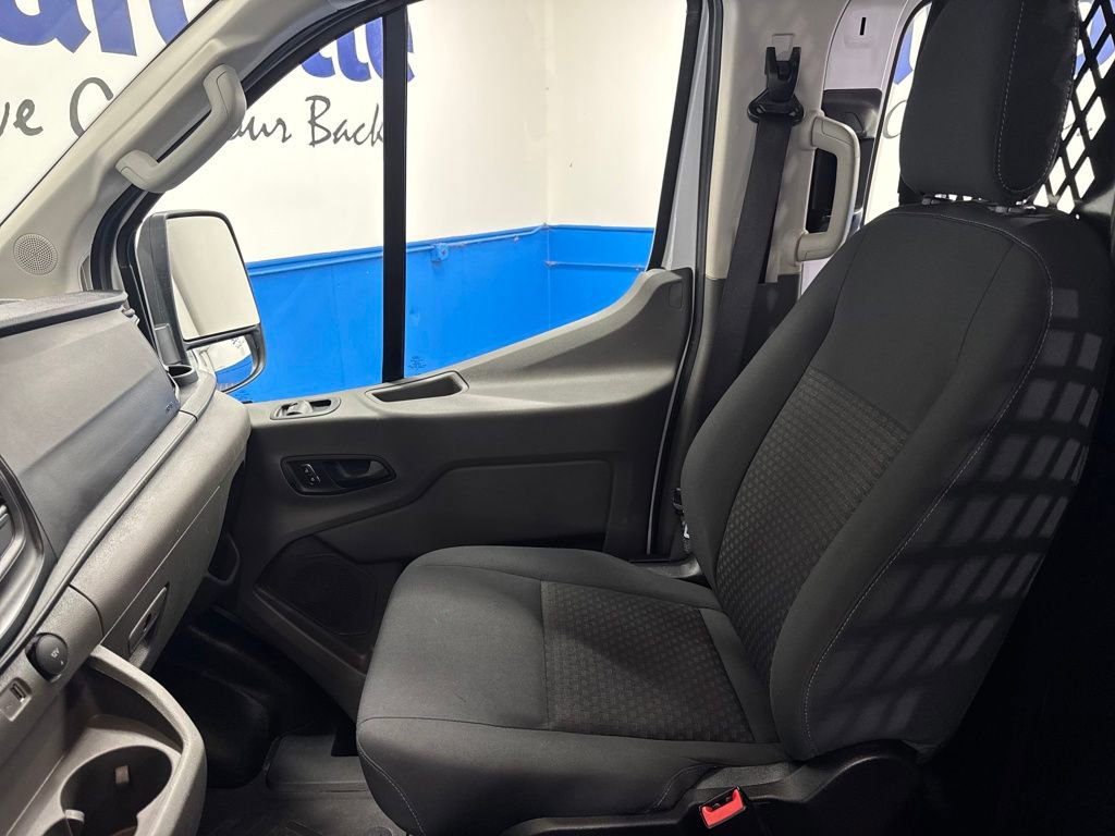 Certified 2024 Ford Transit 250 Low Roof w/ Exterior Upgrade Package image 27