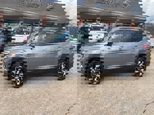 Used 2024 Volkswagen Atlas SE