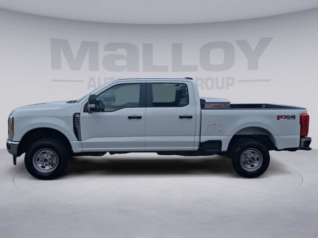 Certified 2025 Ford F250 XL w/ FX4 Off-Road Package AWD/4WD image 2