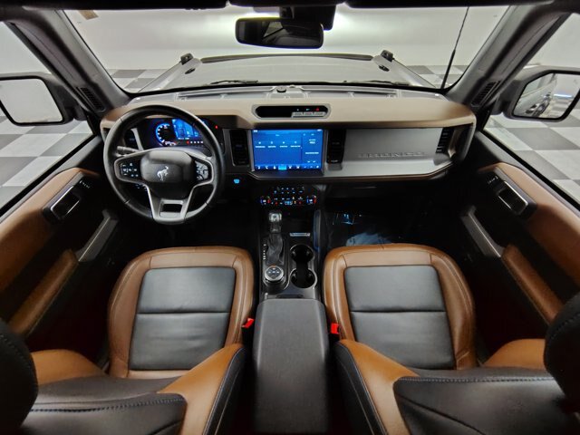 Certified 2023 Ford Bronco Outer Banks AWD/4WD image 2