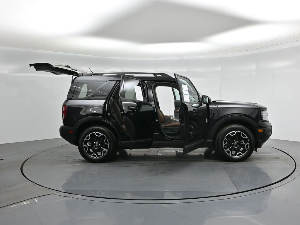 Certified 2025 Ford Bronco Sport Outer Banks w/ Outer Banks Tech Package+ image 34