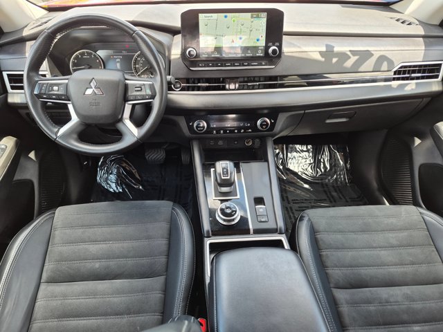Used 2024 Mitsubishi Outlander SE FWD image 25