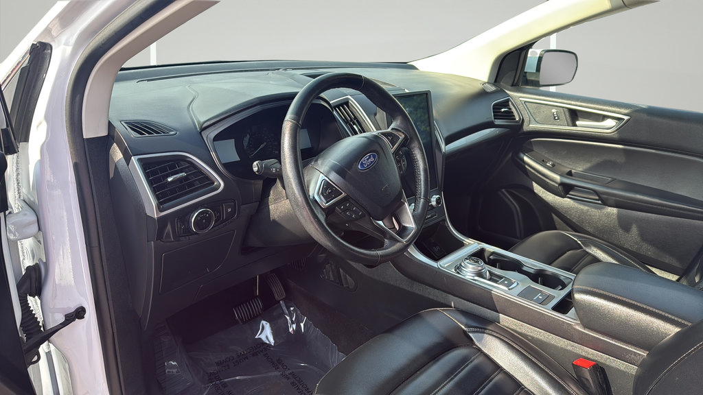 Certified 2024 Ford Edge SEL AWD/4WD image 13