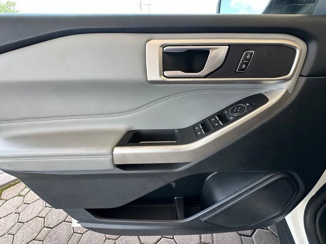 Certified 2023 Ford Explorer XLT w/ Equipment Group 202A AWD/4WD image 20