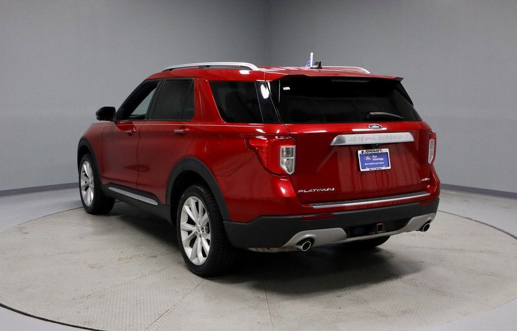 Certified 2022 Ford Explorer Platinum w/ Technology Package image 3