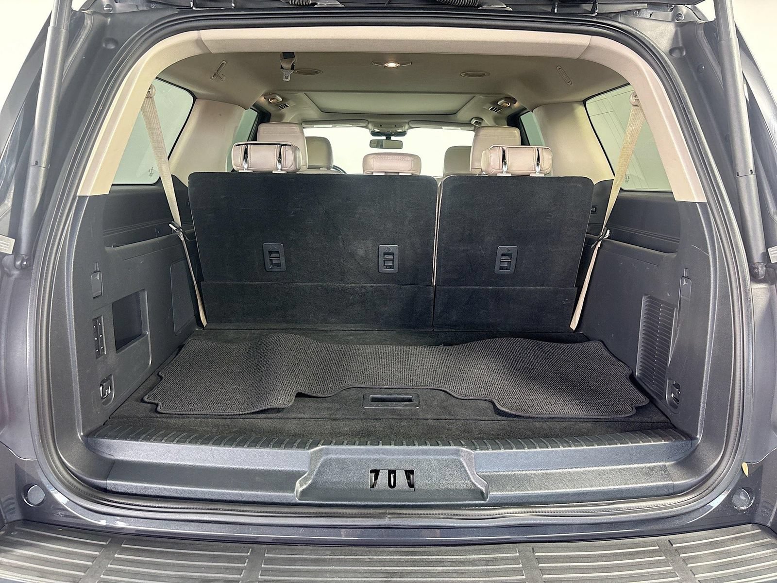 Certified 2023 Ford Expedition Max Limited RWD image 28