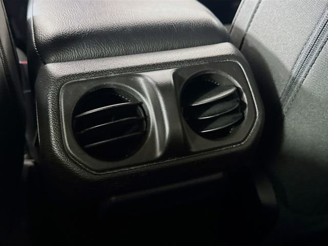 Used 2020 Jeep Wrangler Sport image 29