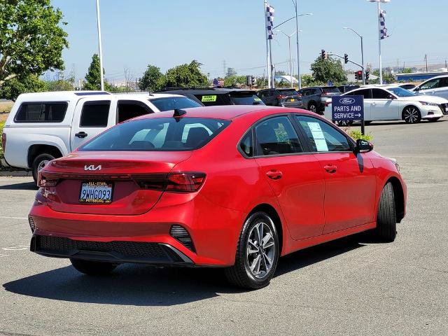 Used 2024 Kia Forte LXS FWD image 4