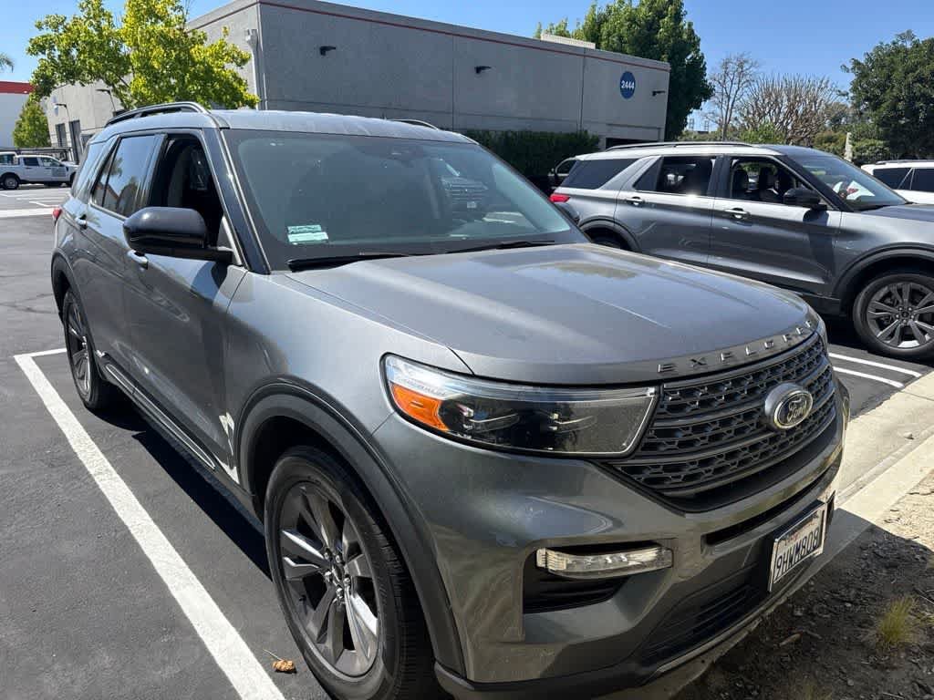 Certified 2023 Ford Explorer XLT w/ Equipment Group 202A RWD image 7
