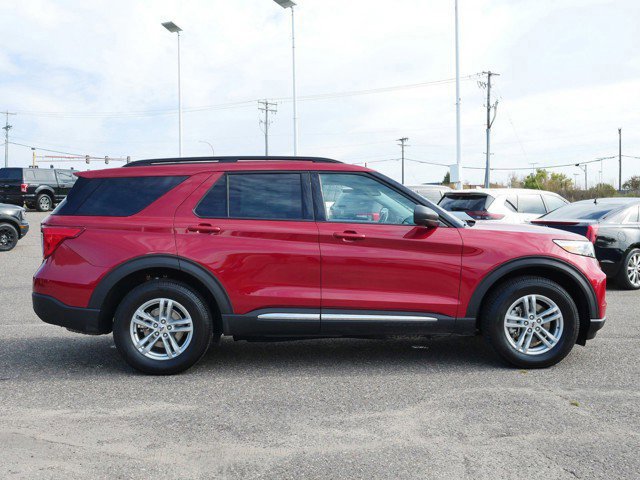 Certified 2022 Ford Explorer XLT w/ Class IV Trailer Tow Package image 6