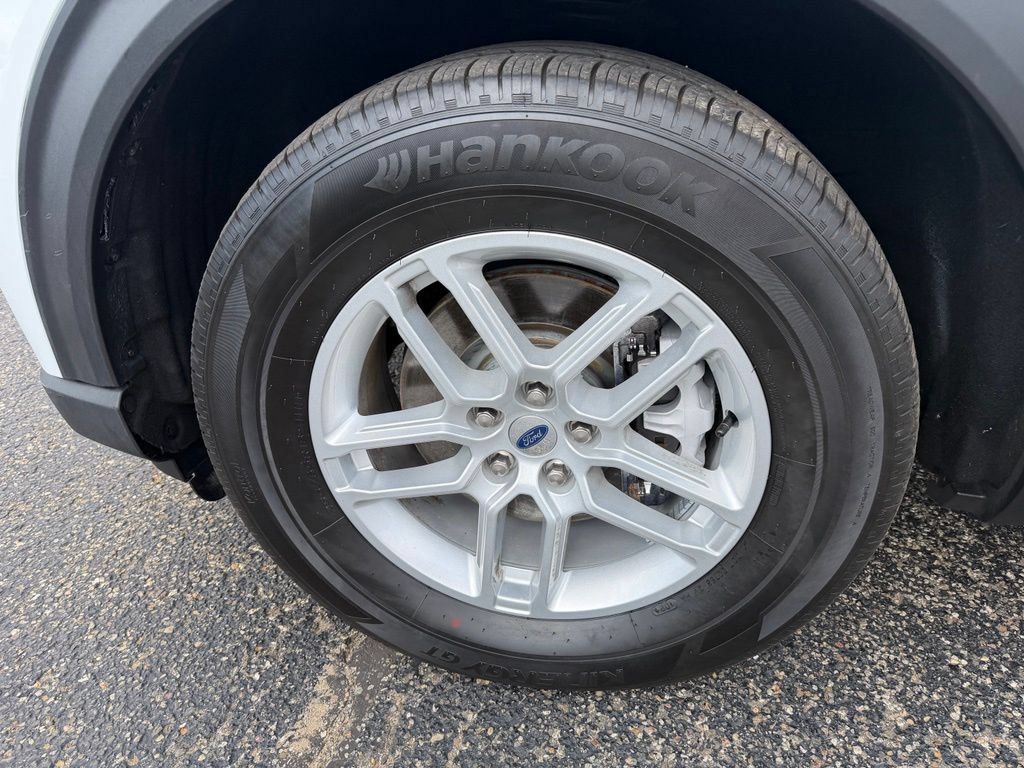 Certified 2025 Ford Explorer Active AWD/4WD image 31