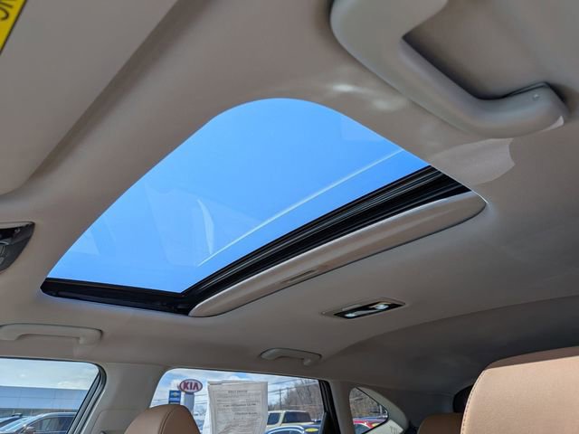 Used 2024 Kia Seltos SX w/ SX Sunroof Package image 15