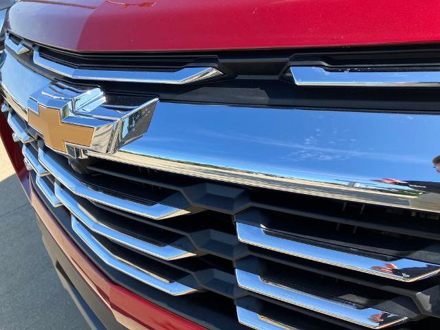 Used 2026 Chevrolet Equinox LT w/ Safety and Technology Package FWD image 10