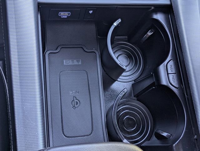 Used 2024 Hyundai Palisade Calligraphy image 24