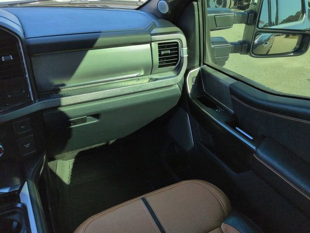 Certified 2024 Ford F250 Platinum w/ Tremor Off-Road Package image 18