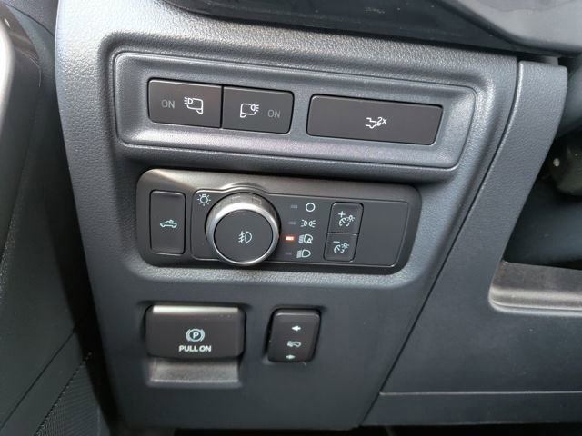 Certified 2022 Ford F150 XLT w/ Equipment Group 302A High image 26