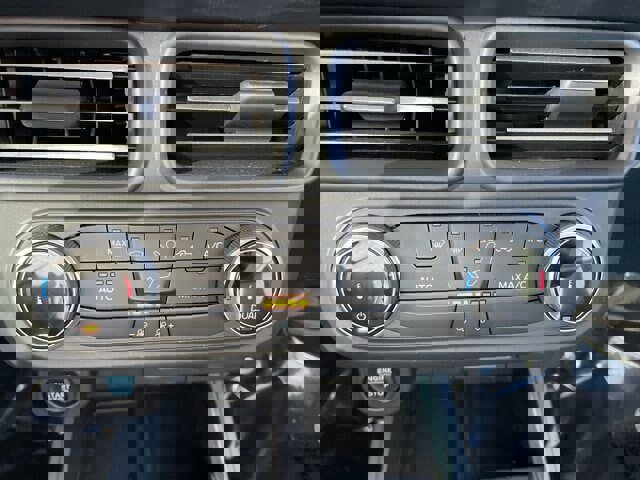 Certified 2023 Ford Maverick Lariat w/ Equipment Group 500A Standard image 19