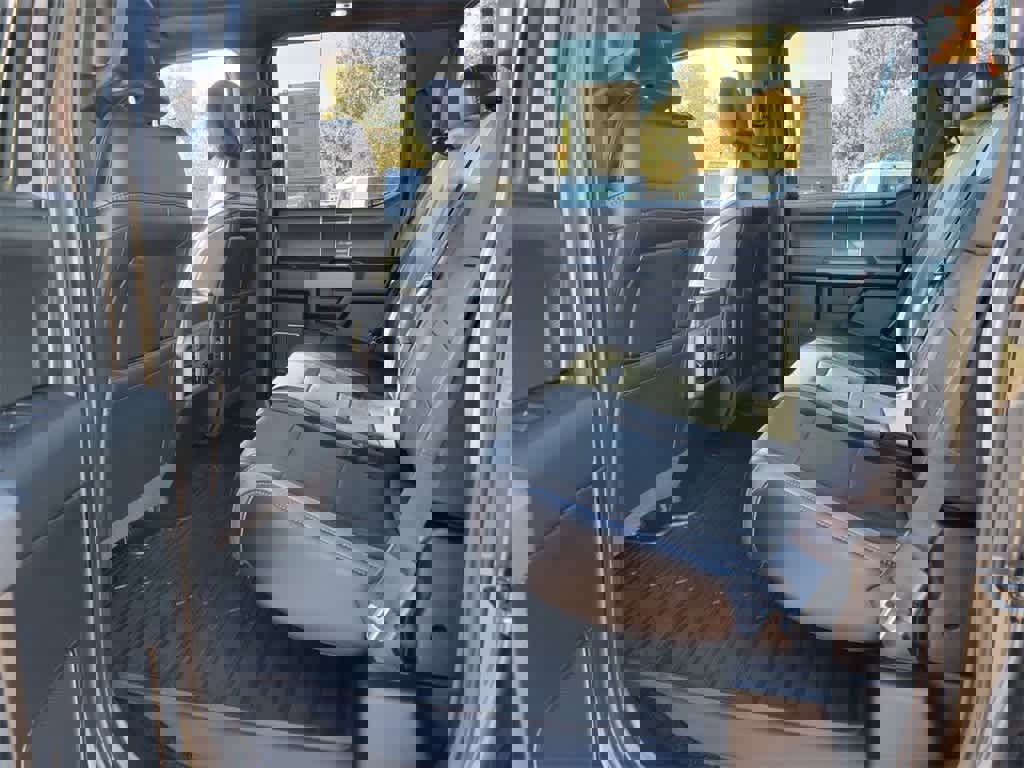 Certified 2018 Ford F150 Raptor w/ Equipment Group 802A Luxury image 10