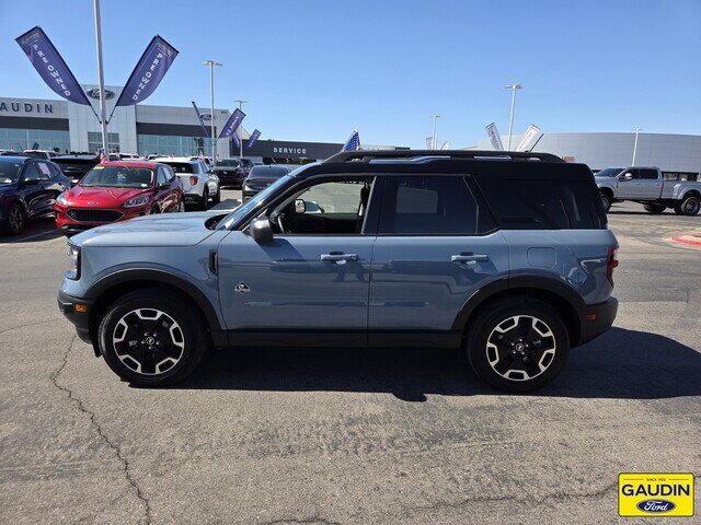Certified 2024 Ford Bronco Sport Outer Banks w/ Tech Package AWD/4WD image 3
