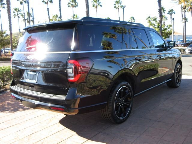Certified 2022 Ford Expedition Max Limited image 4