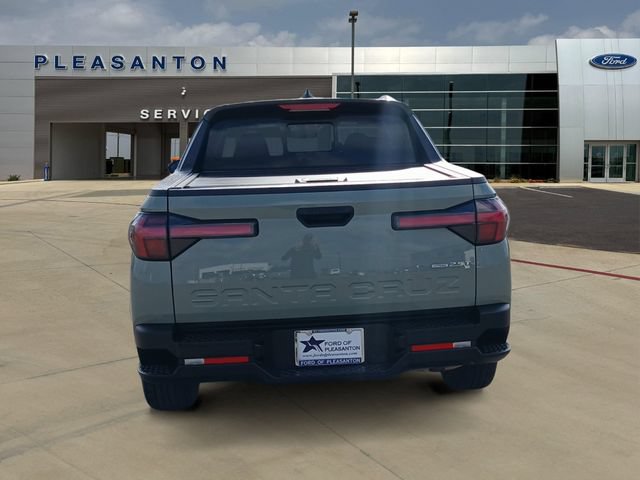 Used 2022 Hyundai Santa Cruz SEL Premium AWD/4WD image 4