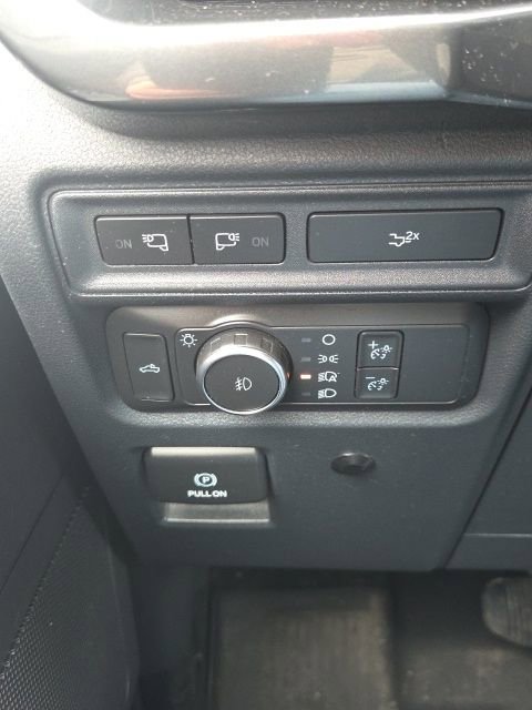 Certified 2022 Ford F150 XLT w/ Equipment Group 302A High image 26