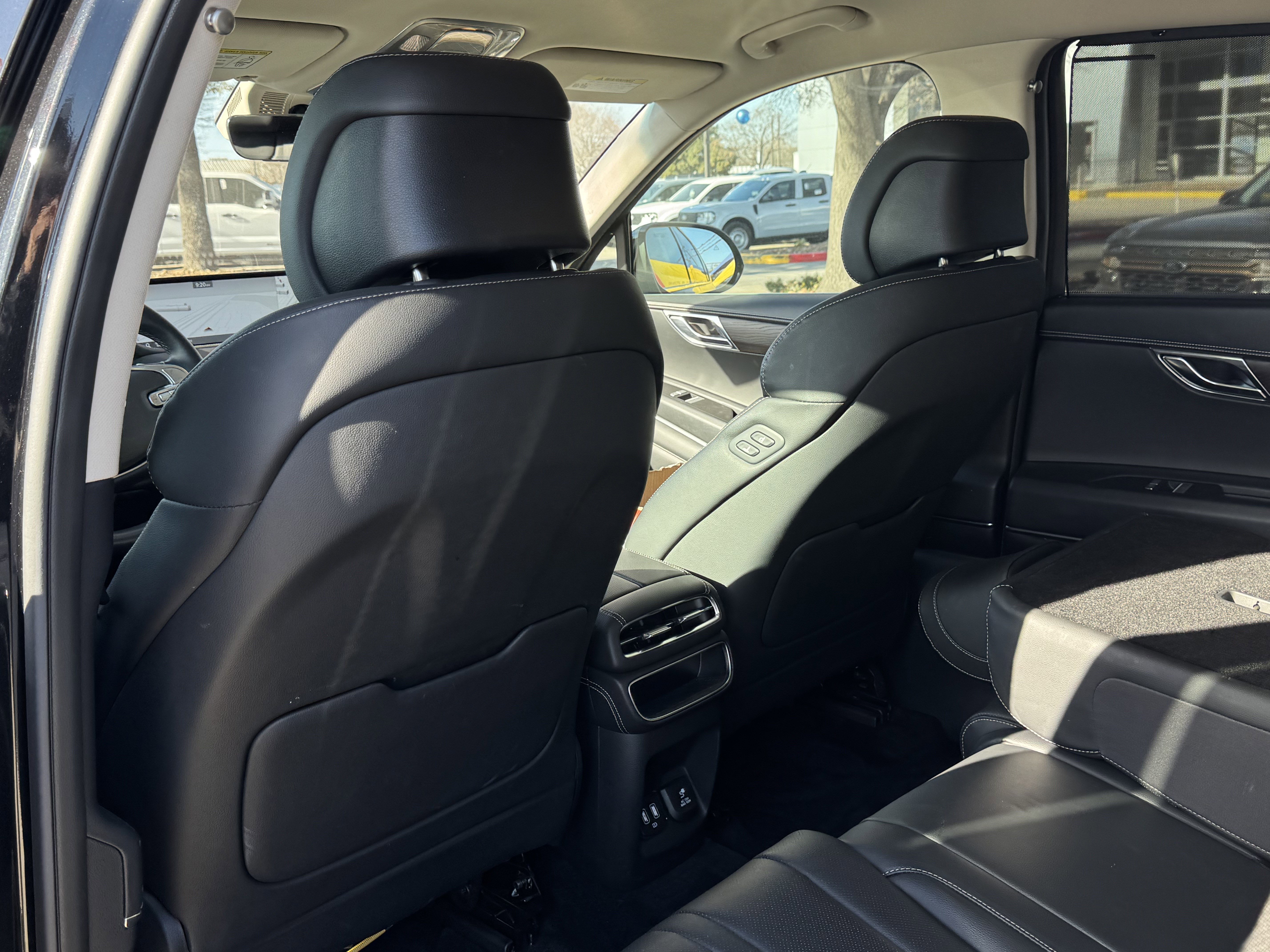 Used 2024 Genesis GV80 2.5T image 14