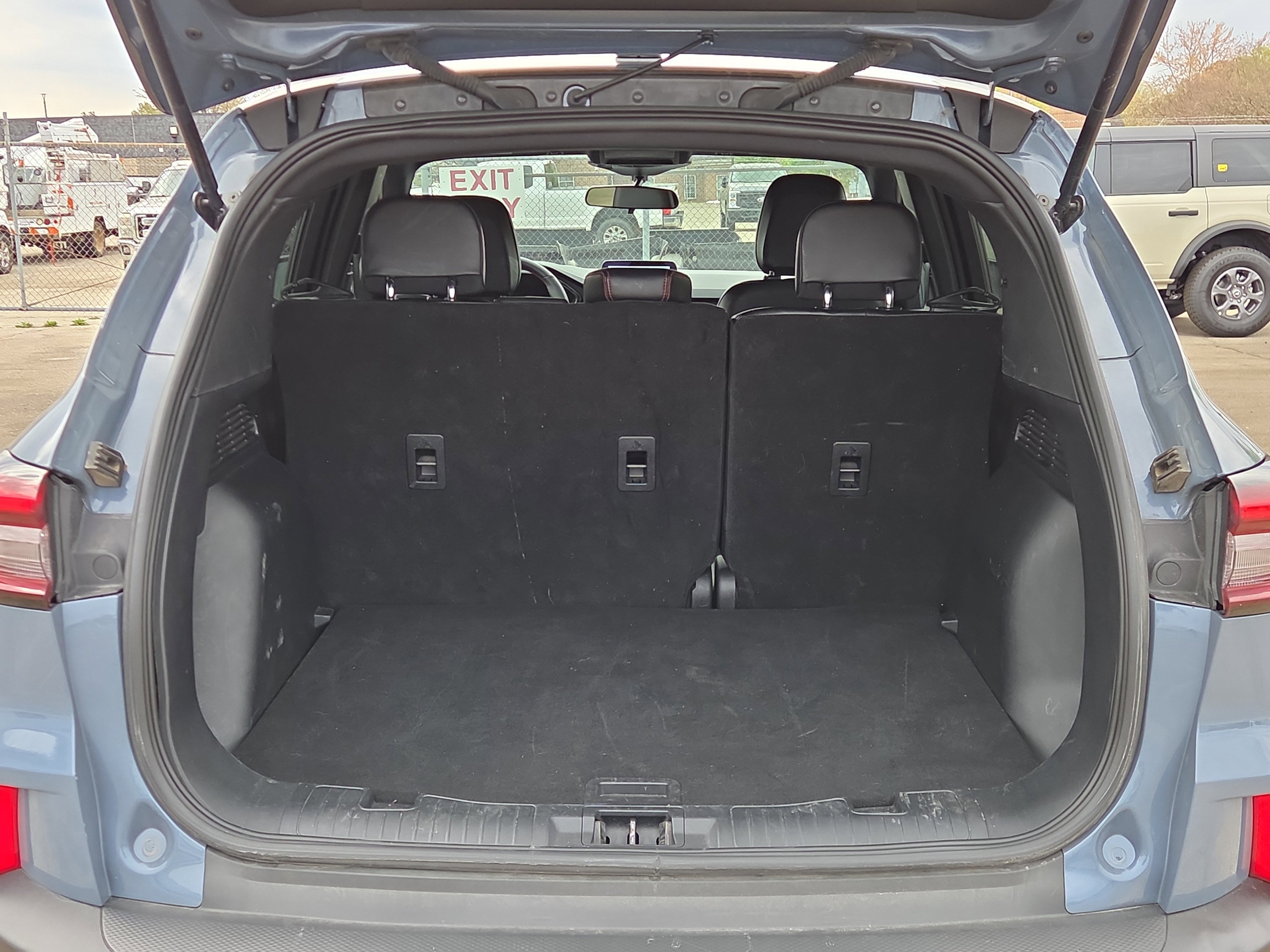 Certified 2025 Ford Escape ST-Line image 13