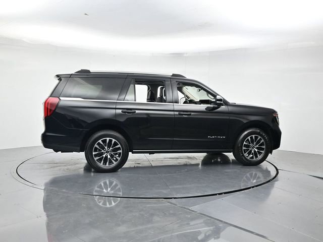 Certified 2025 Ford Expedition Platinum AWD/4WD image 2