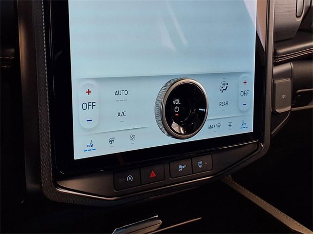 Certified 2022 Ford Expedition Platinum image 21