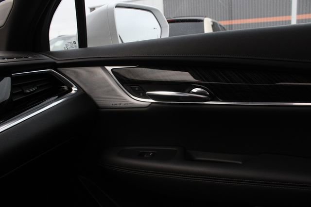 Used 2020 Cadillac XT6 Premium Luxury AWD/4WD image 22