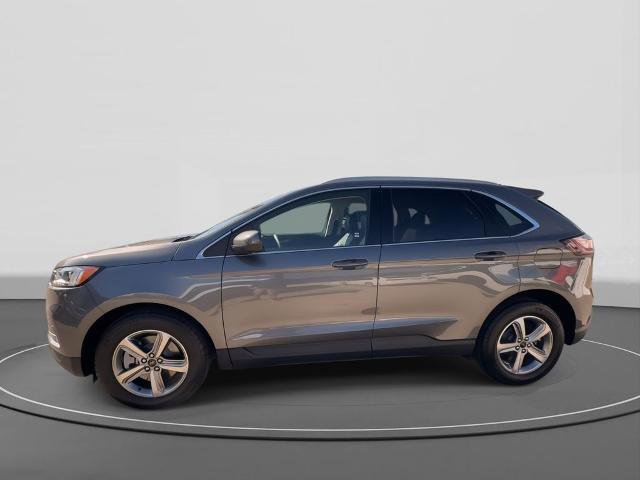 Certified 2024 Ford Edge SEL w/ Convenience Package image 3