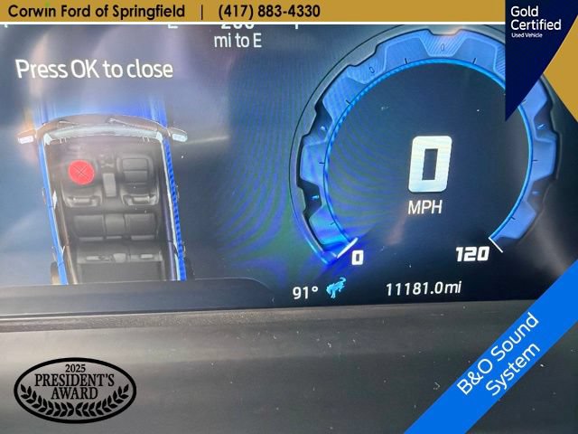 Certified 2025 Ford Bronco Outer Banks w/ Sasquatch Package AWD/4WD image 11