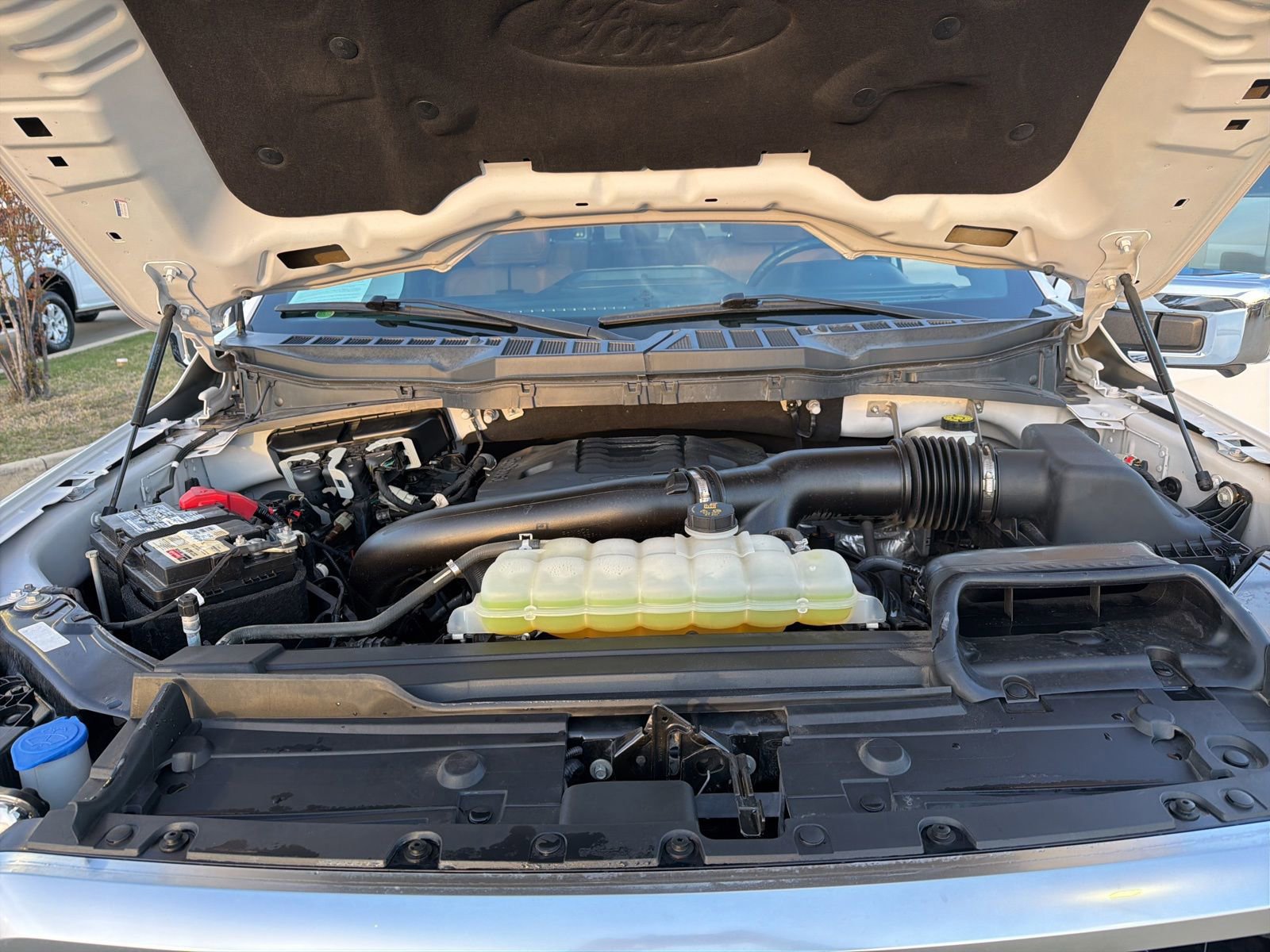 Certified 2021 Ford F150 Platinum w/ Equipment Group 701A High image 11