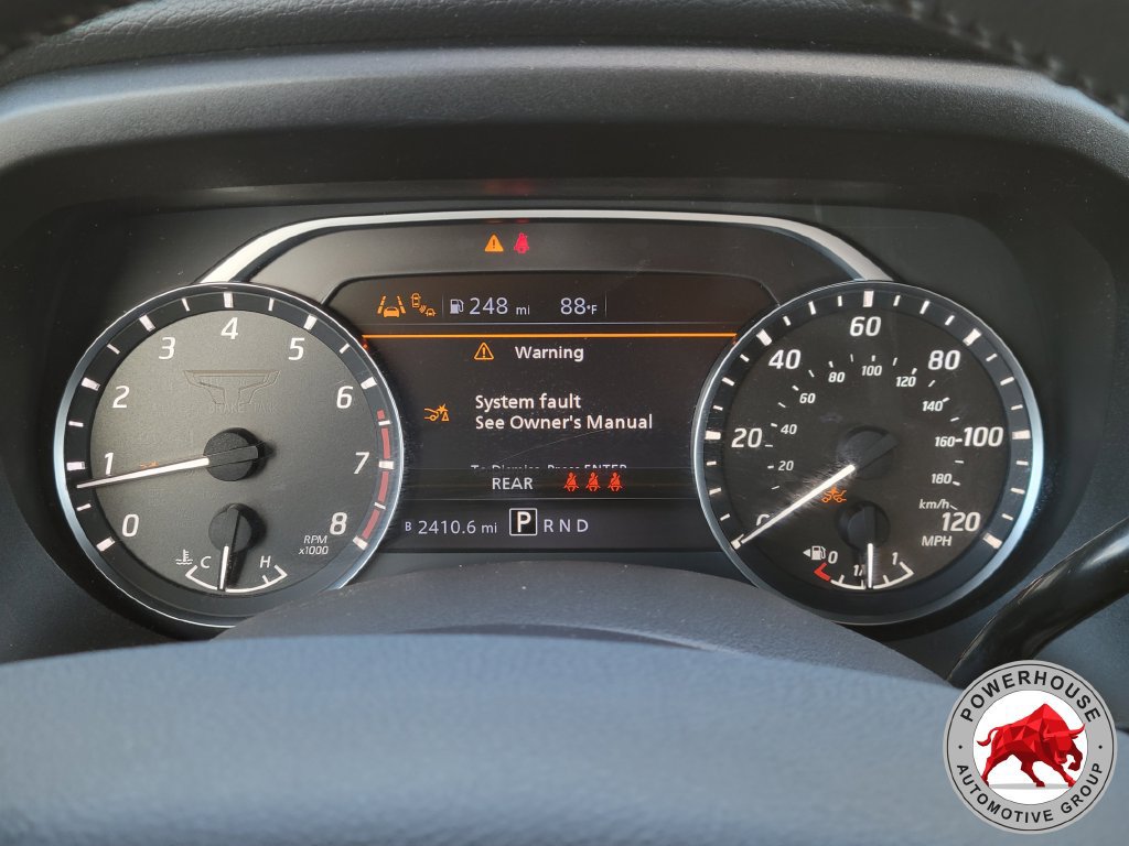 Used 2024 Nissan Titan SV w/ SV Convenience Package RWD image 33