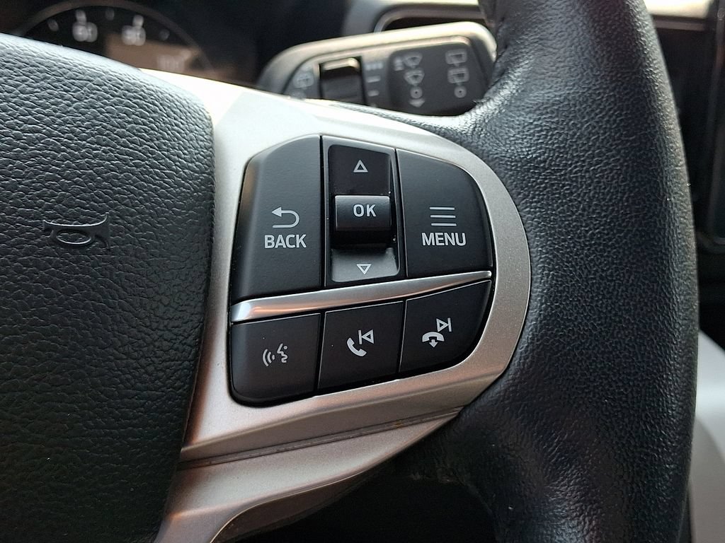 Certified 2023 Ford Explorer XLT w/ Equipment Group 202A AWD/4WD image 25