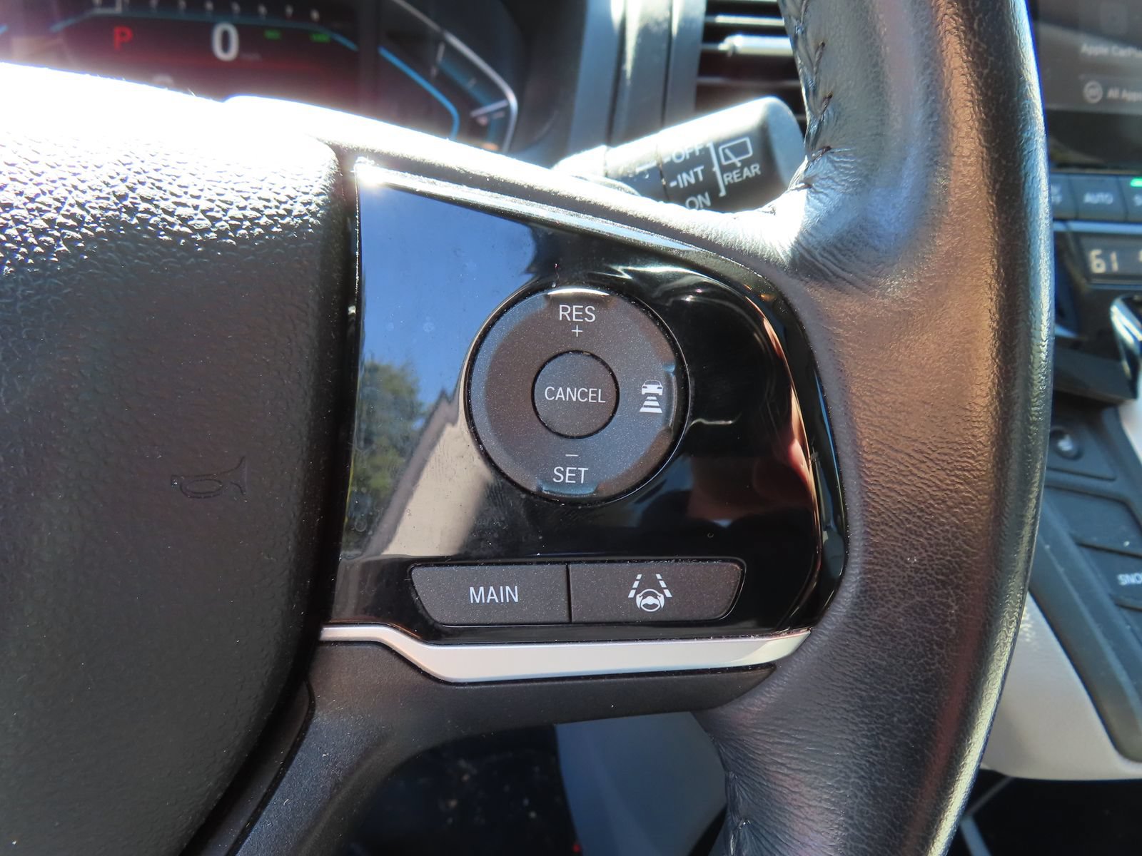 Used 2019 Honda Odyssey EX-L image 18