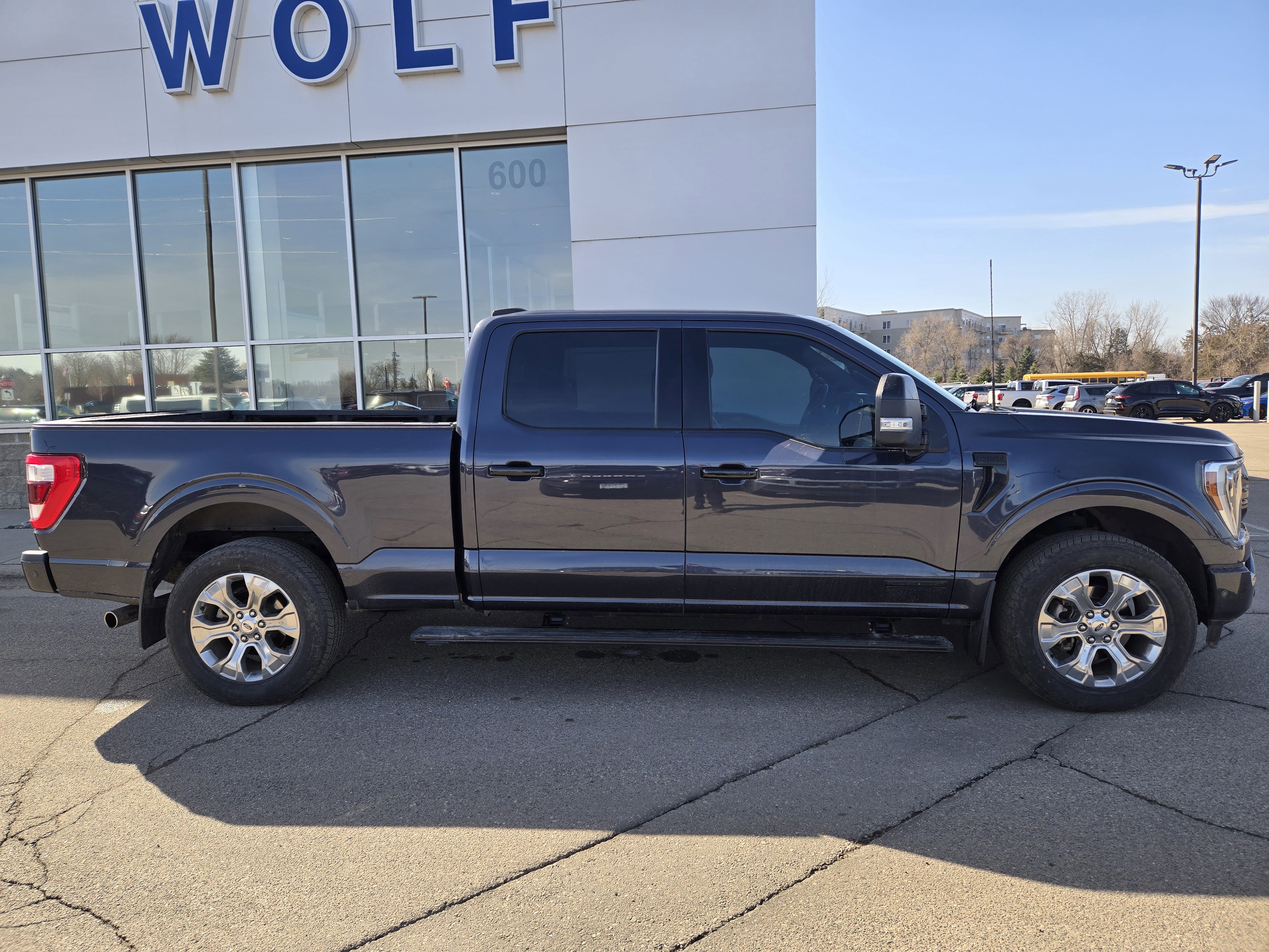 Certified 2022 Ford F150 Platinum w/ FX4 Off-Road Package image 6