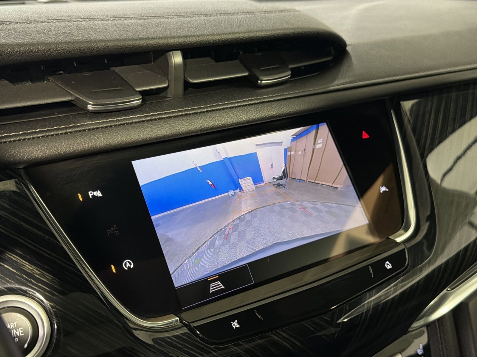 Used 2023 Cadillac XT6 Premium Luxury AWD/4WD image 42