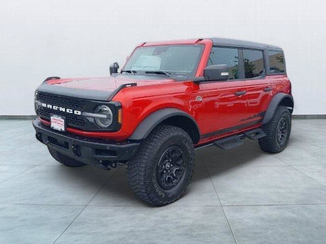 Certified 2024 Ford Bronco Wildtrak AWD/4WD image 3
