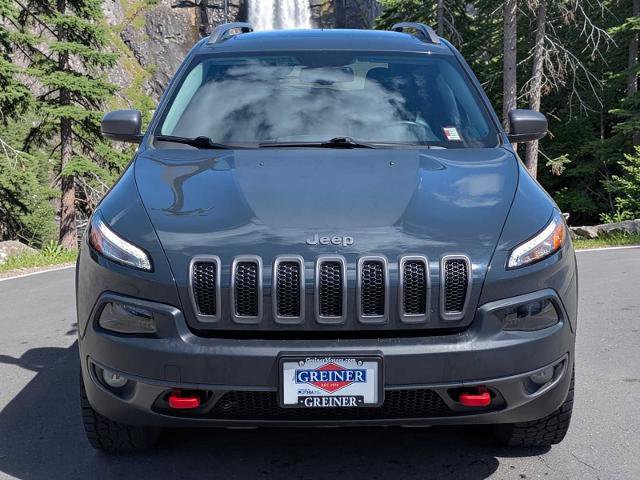 Used 2017 Jeep Cherokee Trailhawk w/ Comfort & Convenience Group AWD/4WD image 9