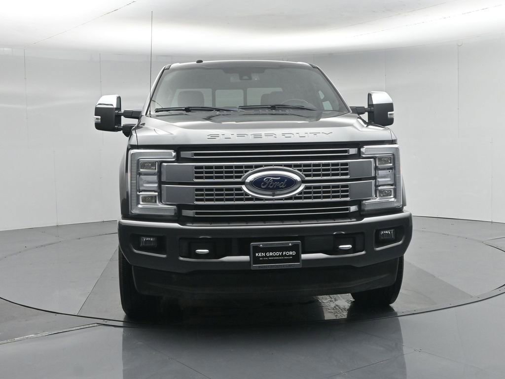 Certified 2018 Ford F350 Platinum w/ Platinum Ultimate Package image 28