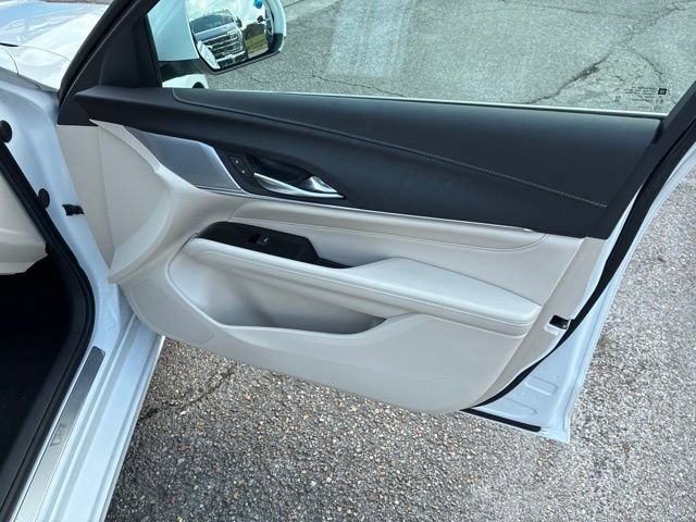 Used 2023 Cadillac CT4 Luxury w/ Sun And Sound Package RWD image 62