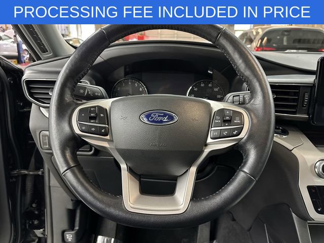 Certified 2023 Ford Explorer XLT w/ Equipment Group 202A AWD/4WD image 6