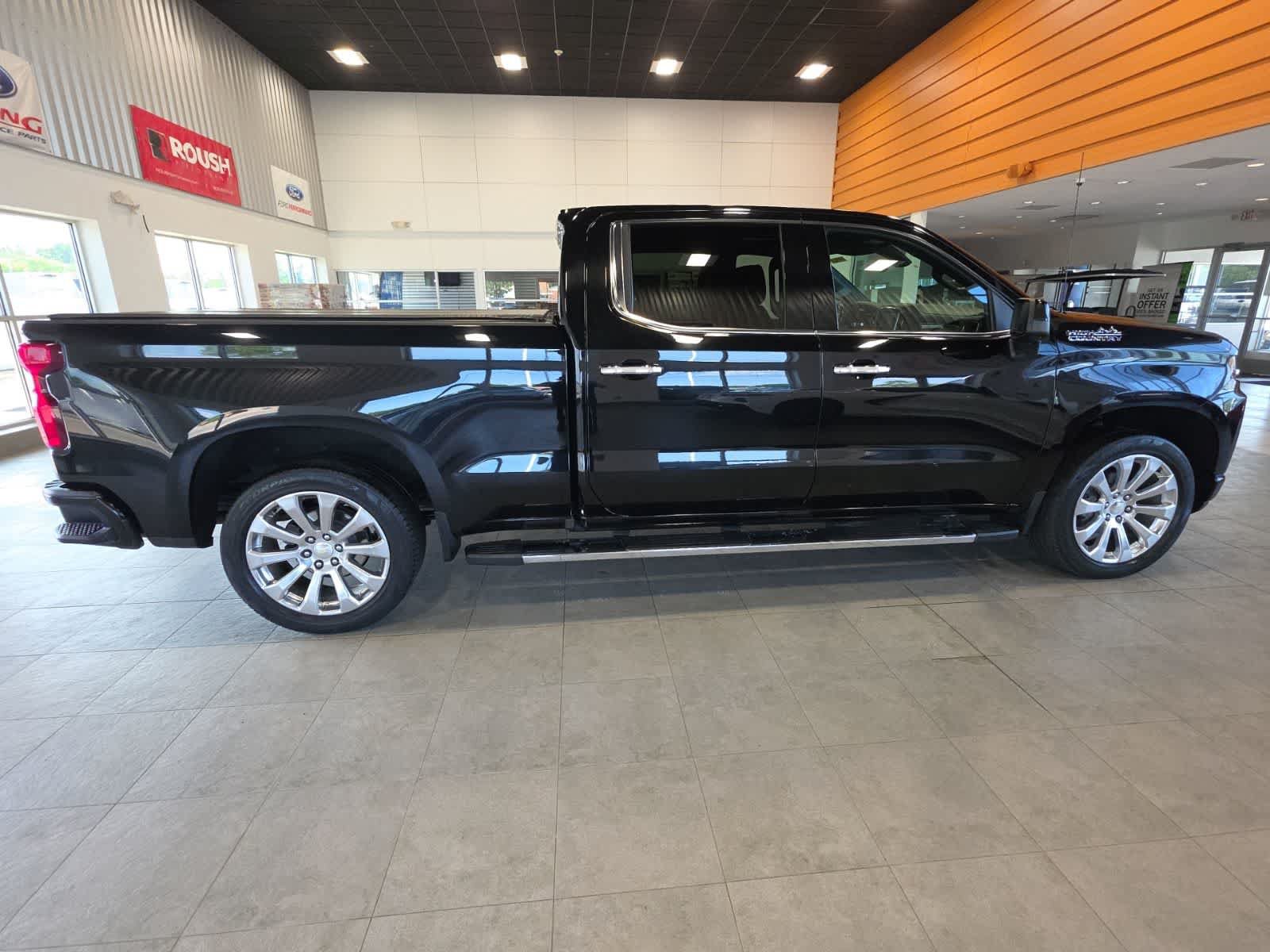 Used 2019 Chevrolet Silverado 1500 High Country AWD/4WD image 6