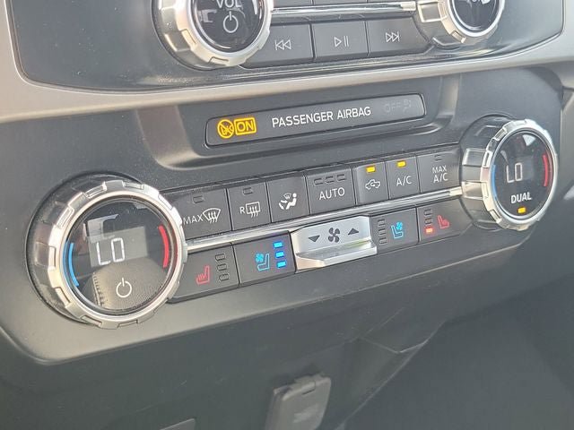 Certified 2022 Ford F250 Lariat w/ Lariat Ultimate Package AWD/4WD image 20
