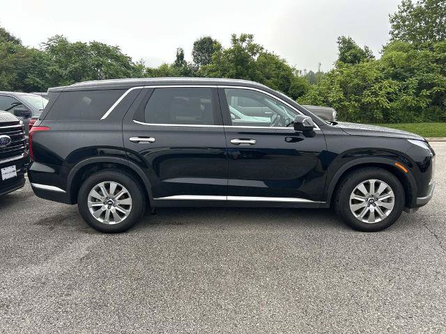 Used 2023 Hyundai Palisade SEL AWD/4WD image 3